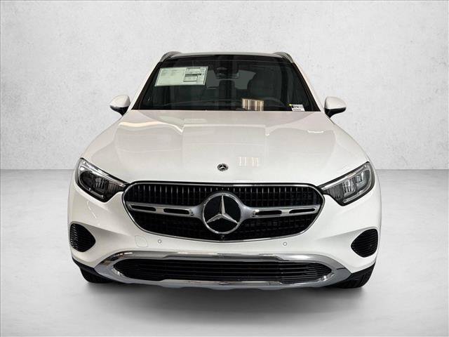 New 2026 Polar White Mercedes-Benz GLC 300 image 32