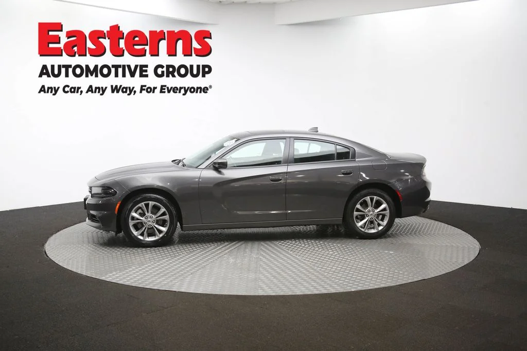 Used 2022 Gray Dodge SXT image 60