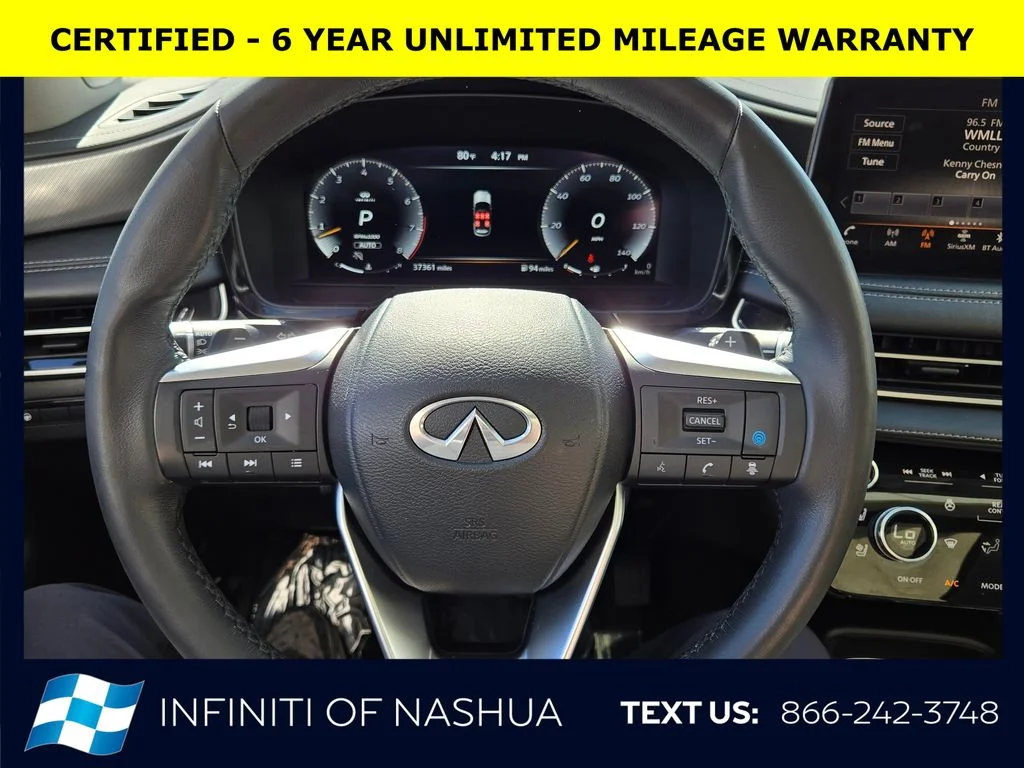 Certified Used 2023 White INFINITI LUXE image 25