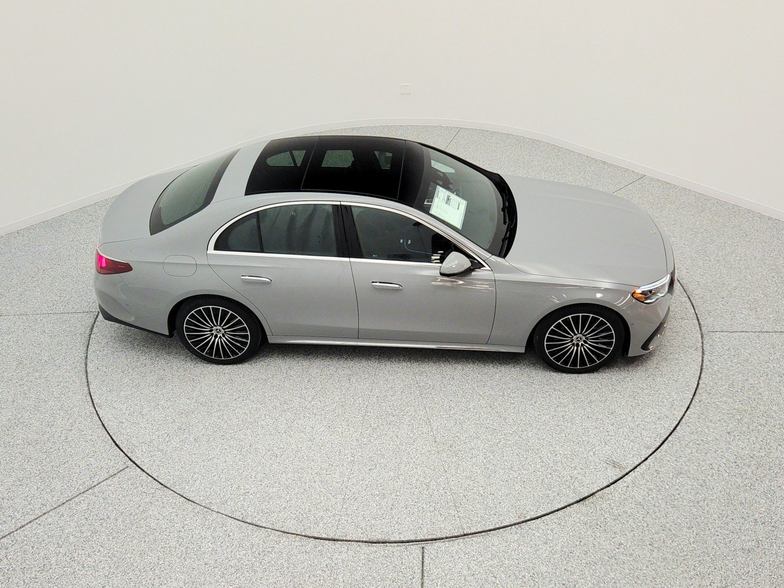 New 2026 MANUFAKTUR Alpine Grey Mercedes-Benz E 450 4MATIC® Sedan image 19