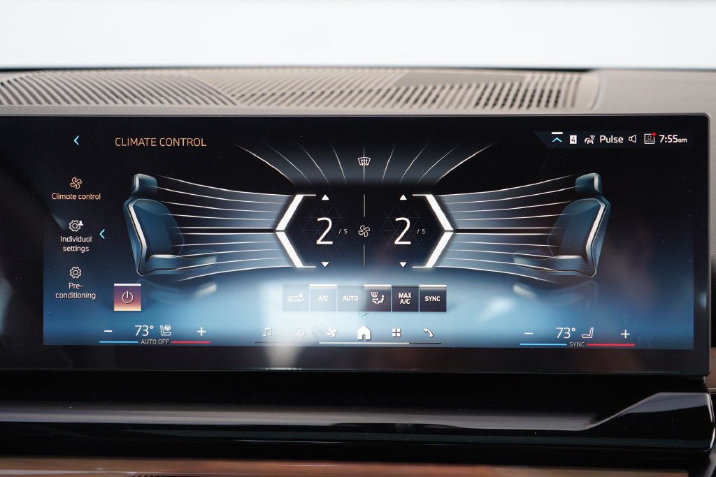 New 2027 Brooklyn Grey Metallic BMW 530i image 29