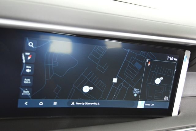 New 2026 White Hyundai SEL 8P image 38