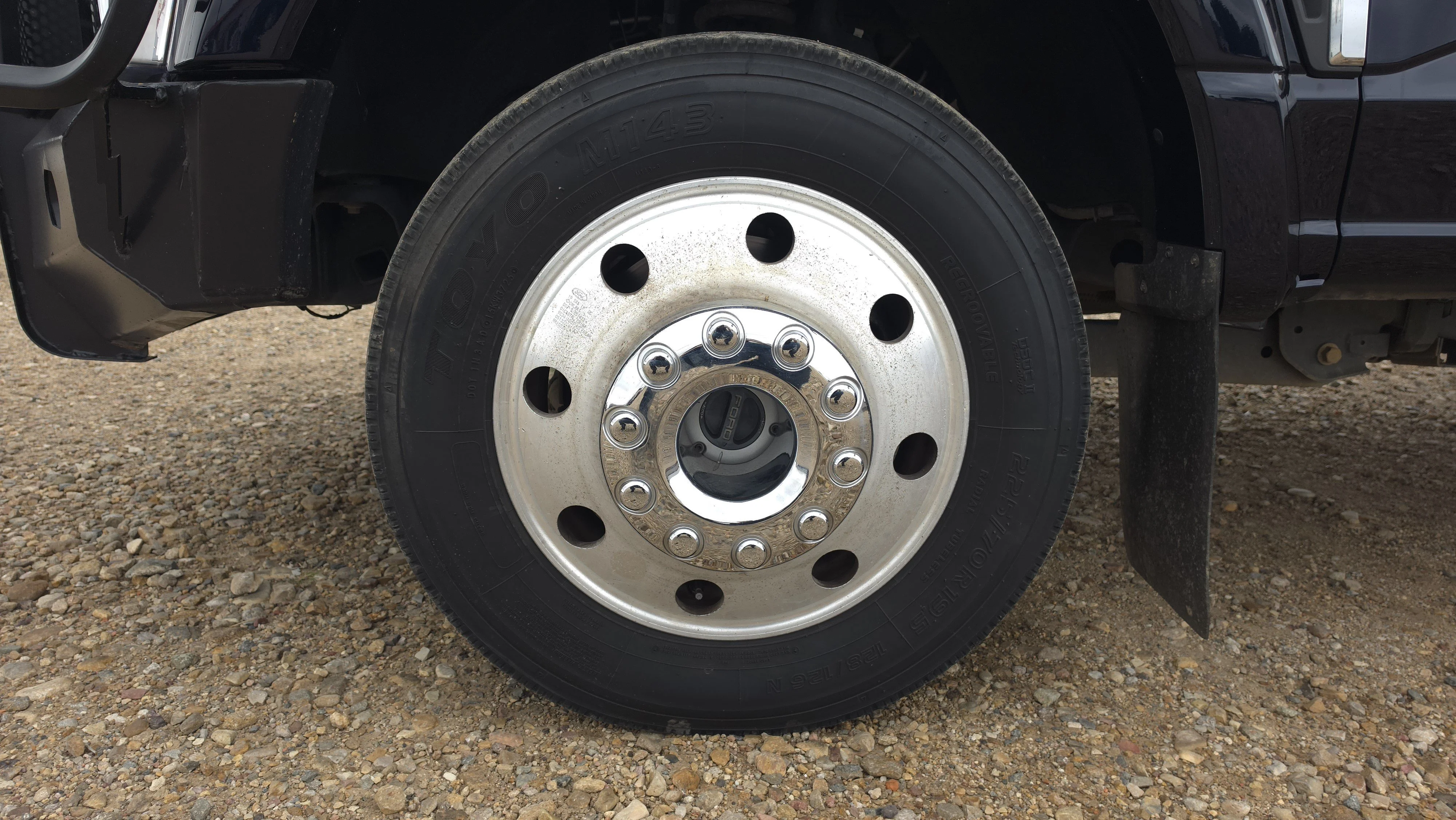 Used 2023 Blue Ford XLT image 22