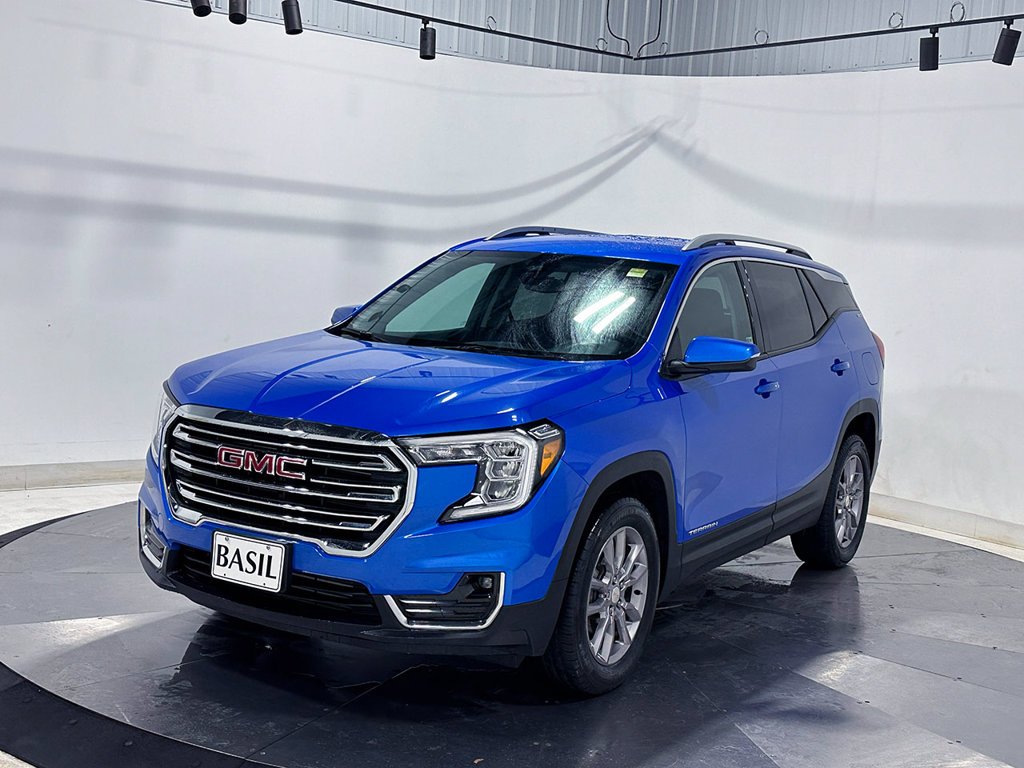 Used 2024 Blue GMC SLT image 8