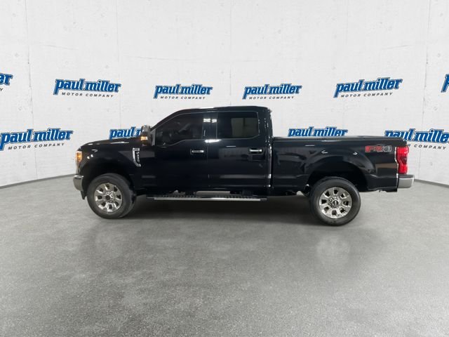 Used 2018 Shadow Black Ford Lariat image 9