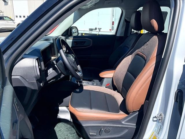 New 2026 Space White Metallic Ford Outer Banks image 25