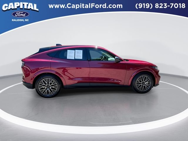 Used 2025 Red Ford Premium image 9
