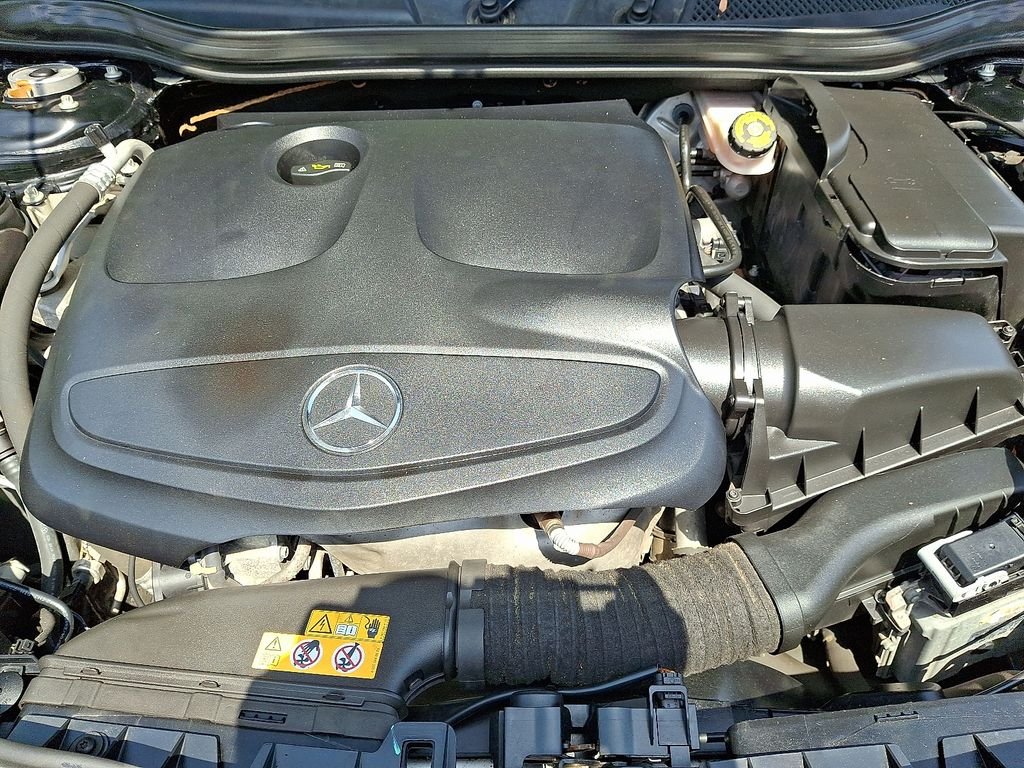Used 2018 Night Black Mercedes-Benz CLA 250 image 29