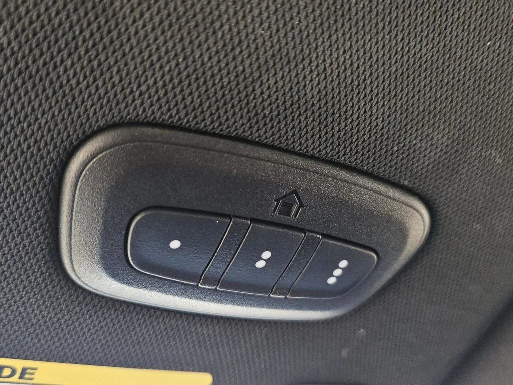 Used 2025 Black Jeep Limited image 22