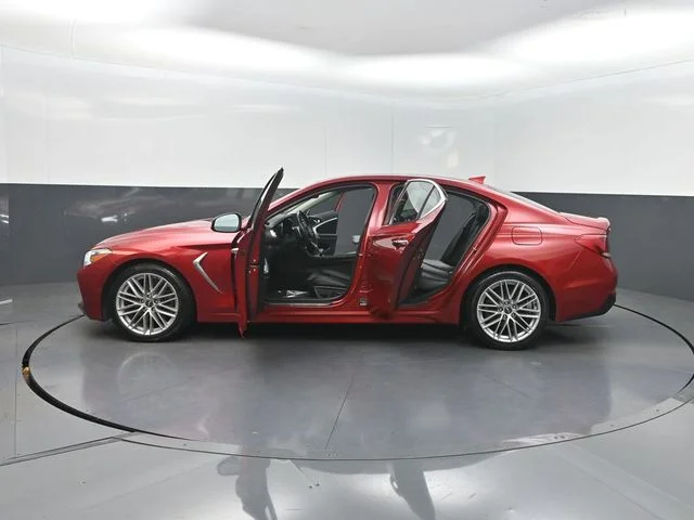 Used 2021 Red Genesis 2.0T image 38