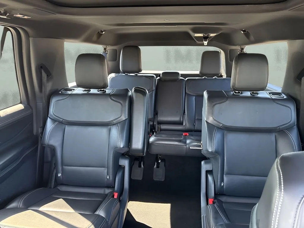Used 2025 Silver Ford Platinum image 12