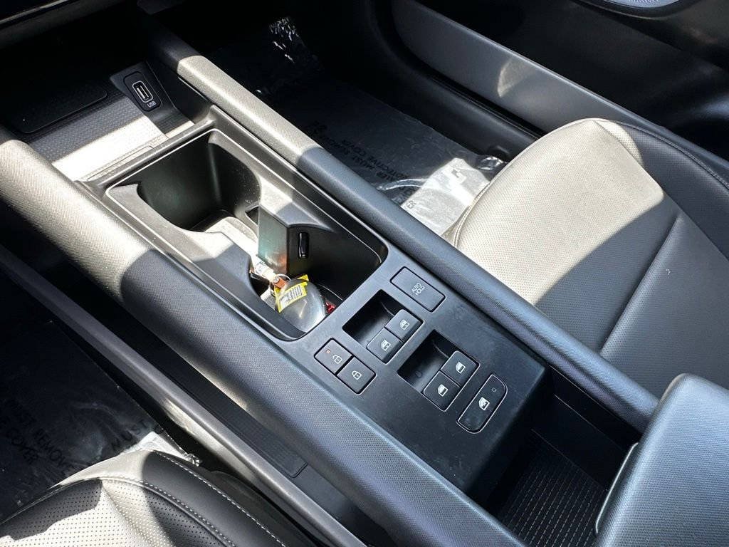 Used 2023 Silver Hyundai Limited image 30