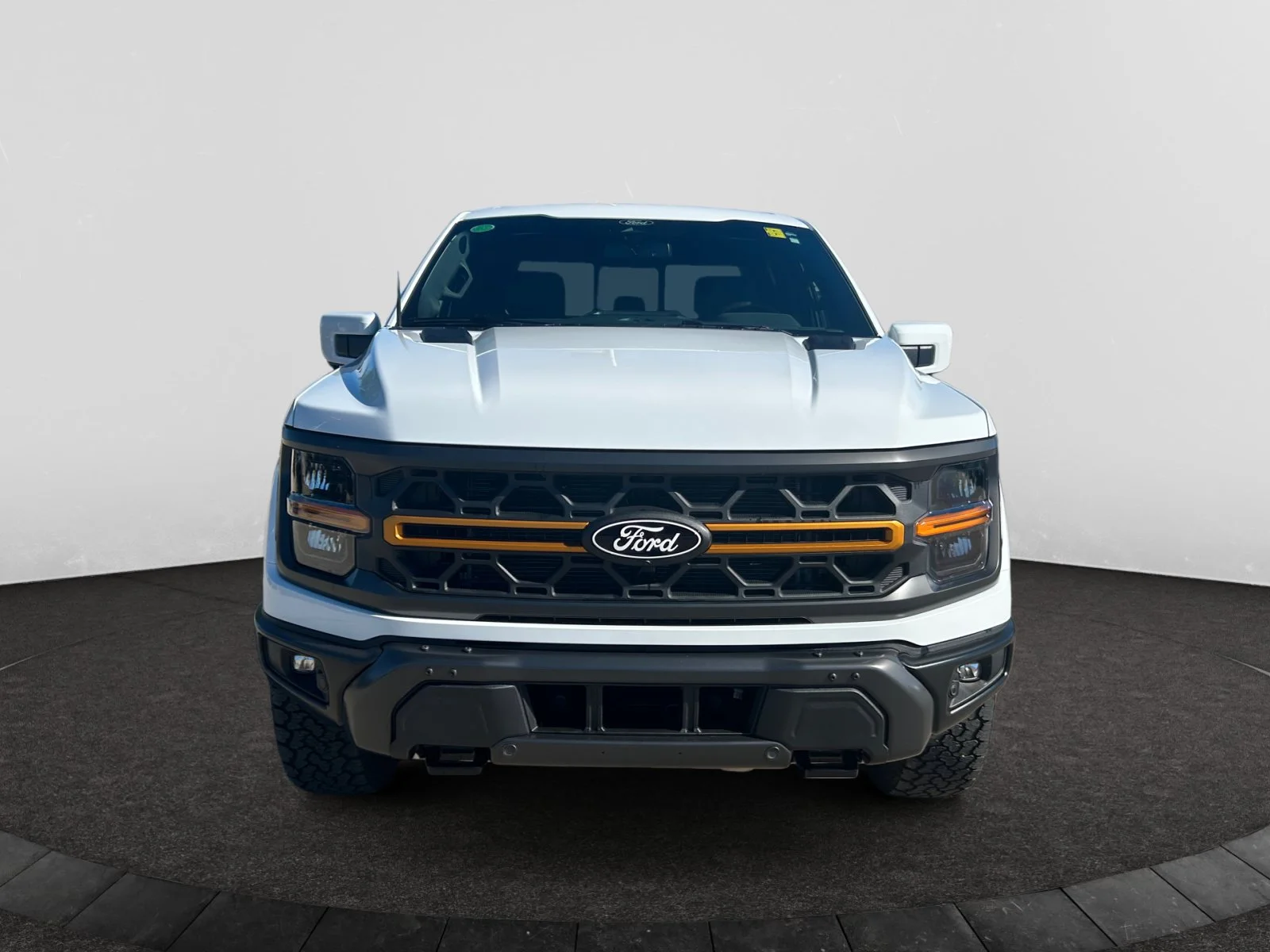 New 2026 Oxford White Ford Tremor image 8