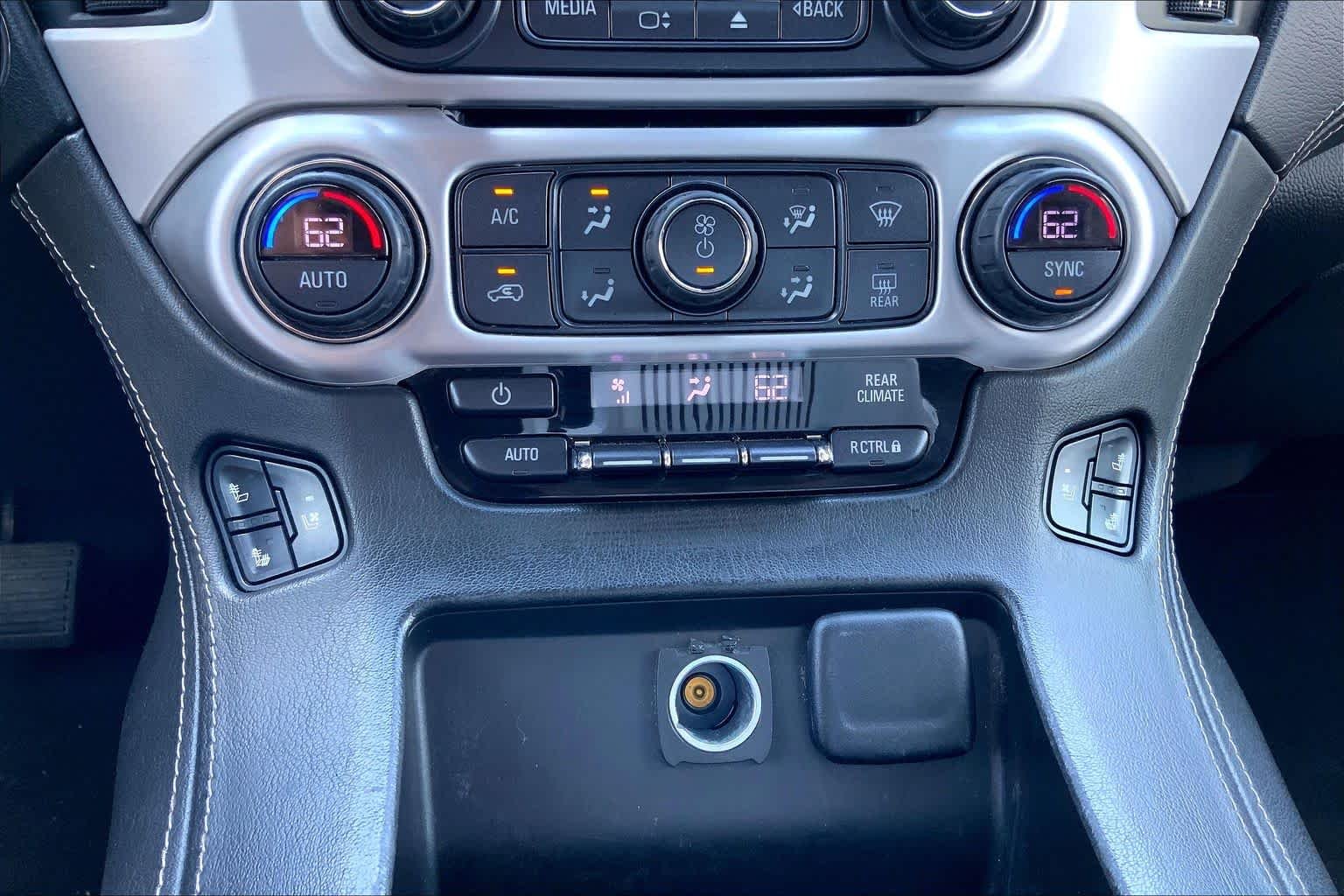 Used 2019 Quicksilver Metallic GMC SLT image 34
