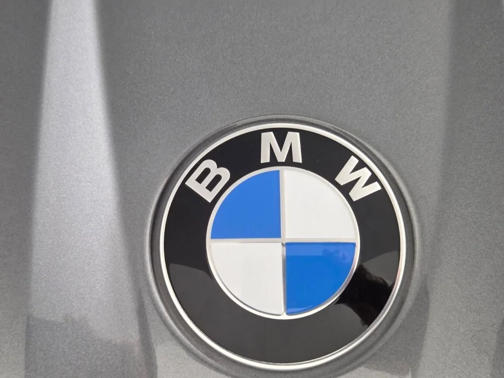 Used 2025 Skyscraper Gray Metallic BMW 30 xDrive image 9