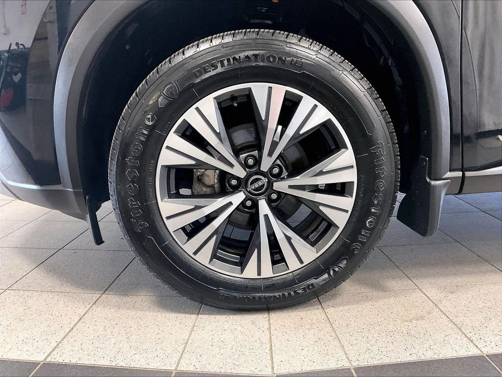 Used 2023 Black Nissan SV image 7