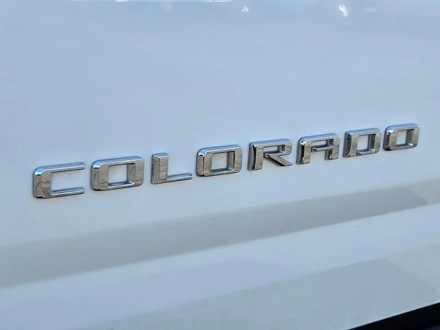 Used 2022 White Chevrolet LT image 16