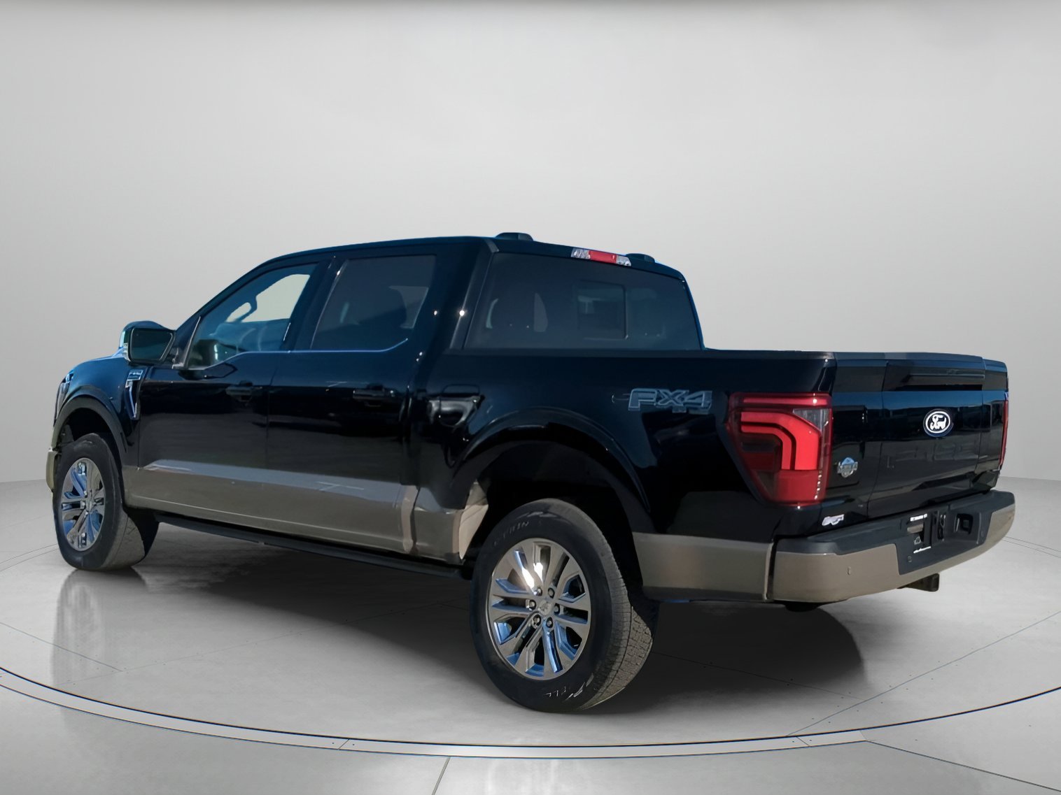 New 2026 Agate Black Metallic Ford King Ranch® image 17