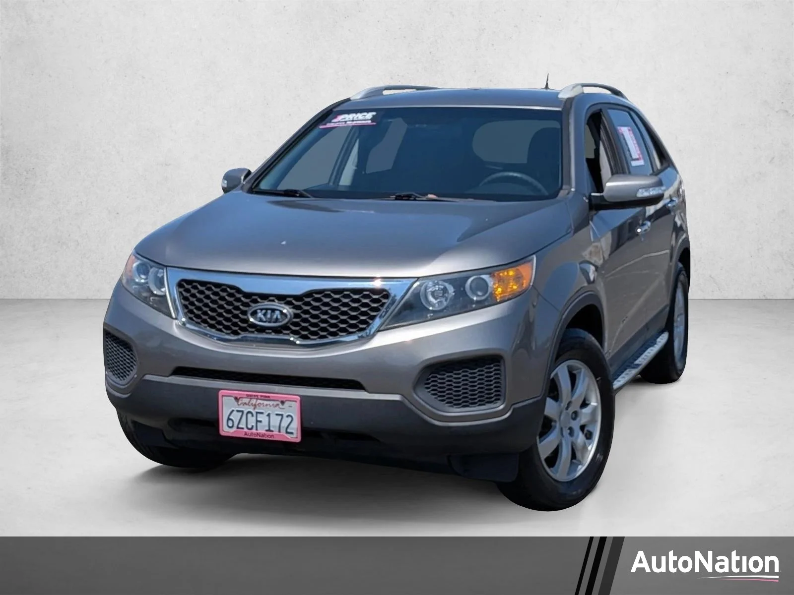 Used 2013 Titanium Silver Kia LX image 1