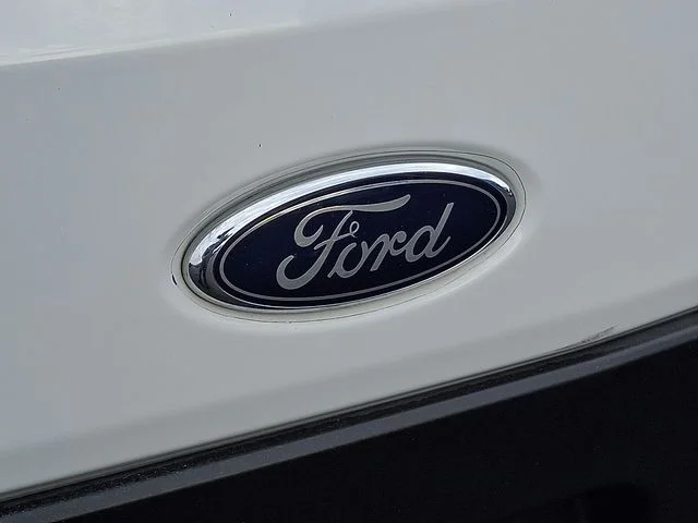 Used 2021 White Ford Base image 31