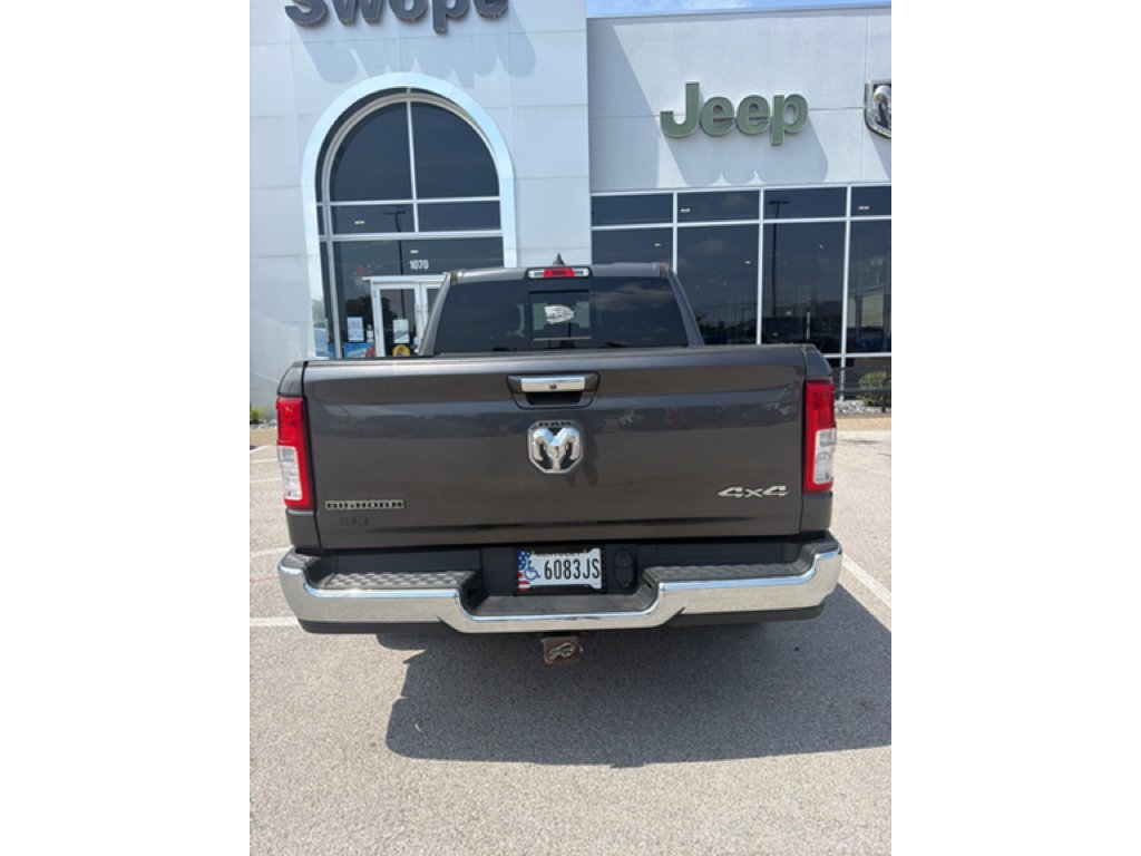 Used 2019 Granite Crystal Metallic Clearcoat Ram Big Horn/Lone Star image 4