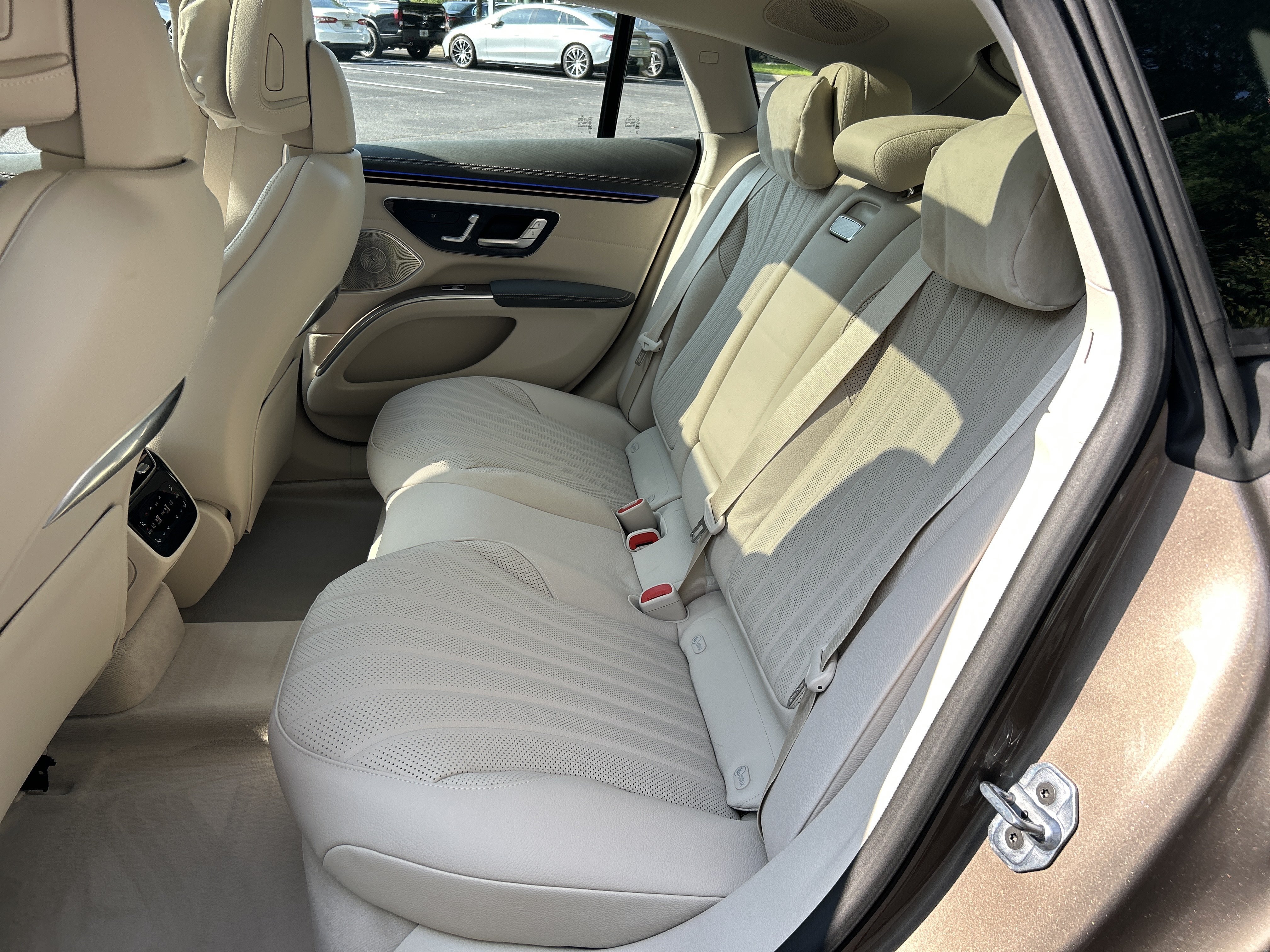 New 2026 Sonoran Brown Metallic Mercedes-Benz EQS 450 4MATIC® Sedan image 36