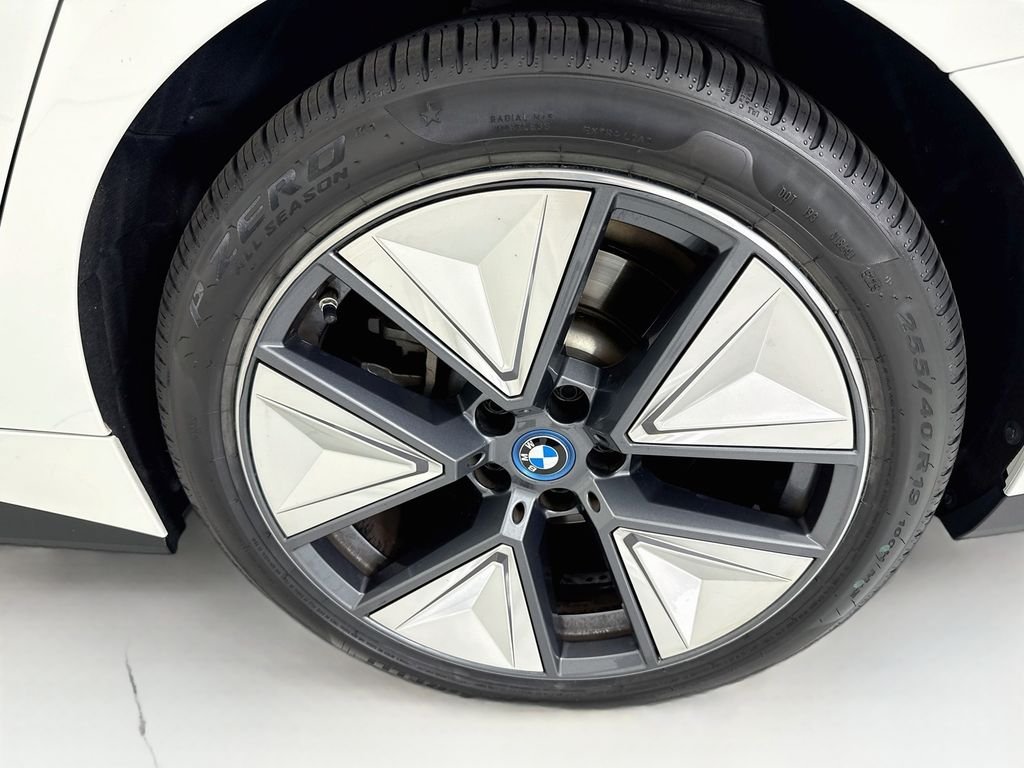 Certified Used 2023 Alpine White BMW eDrive35 image 30