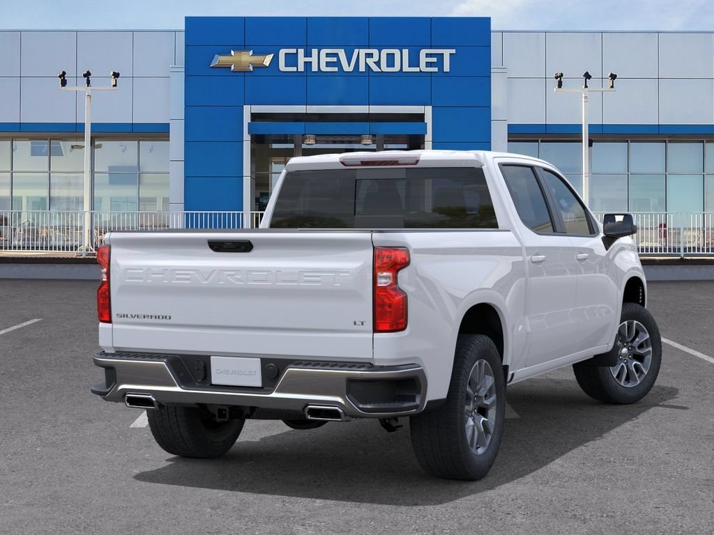 New 2026 Summit White Chevrolet LT image 4