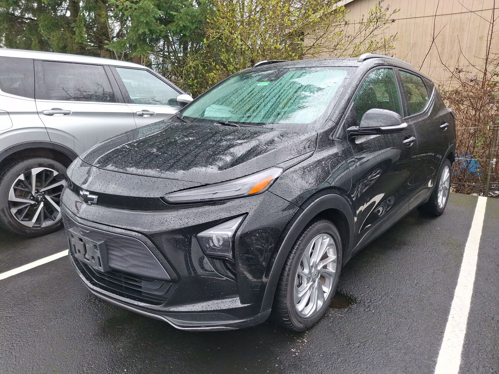 Used 2023 Chevrolet Bolt EUV LT with VIN 1G1FY6S09P4131927 for sale in Auburn, WA