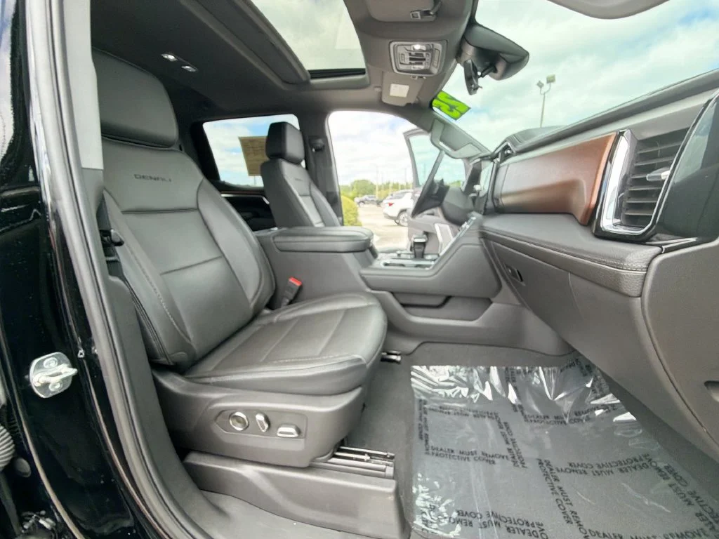 2025 GMC Sierra 1500 Denali - Photo 13