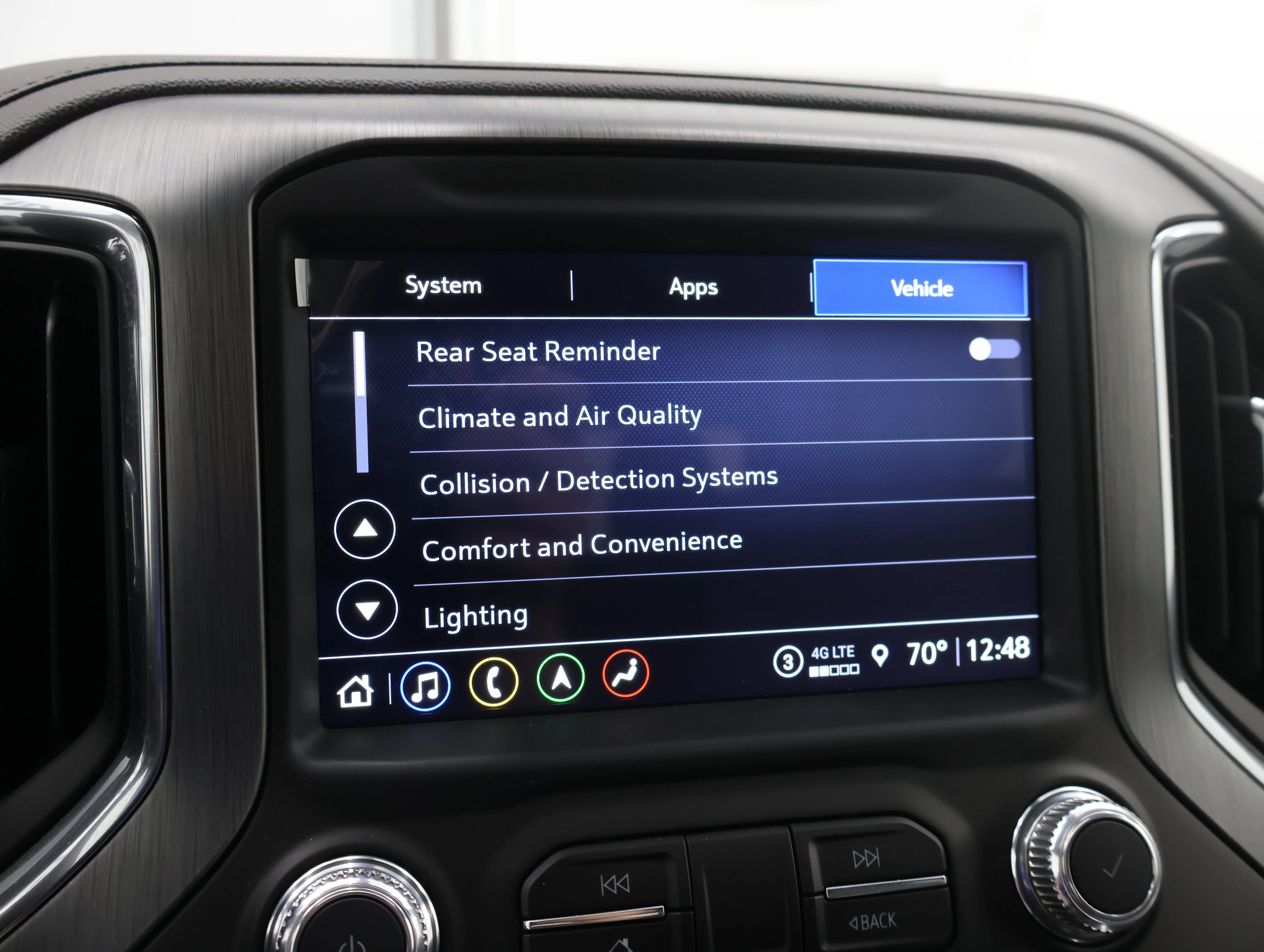 Used 2022 White Frost Tricoat GMC Denali image 73