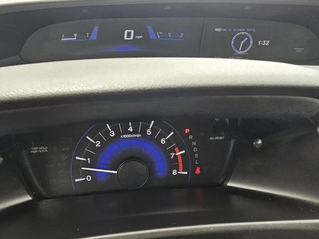Used 2014 Black Honda LX image 27