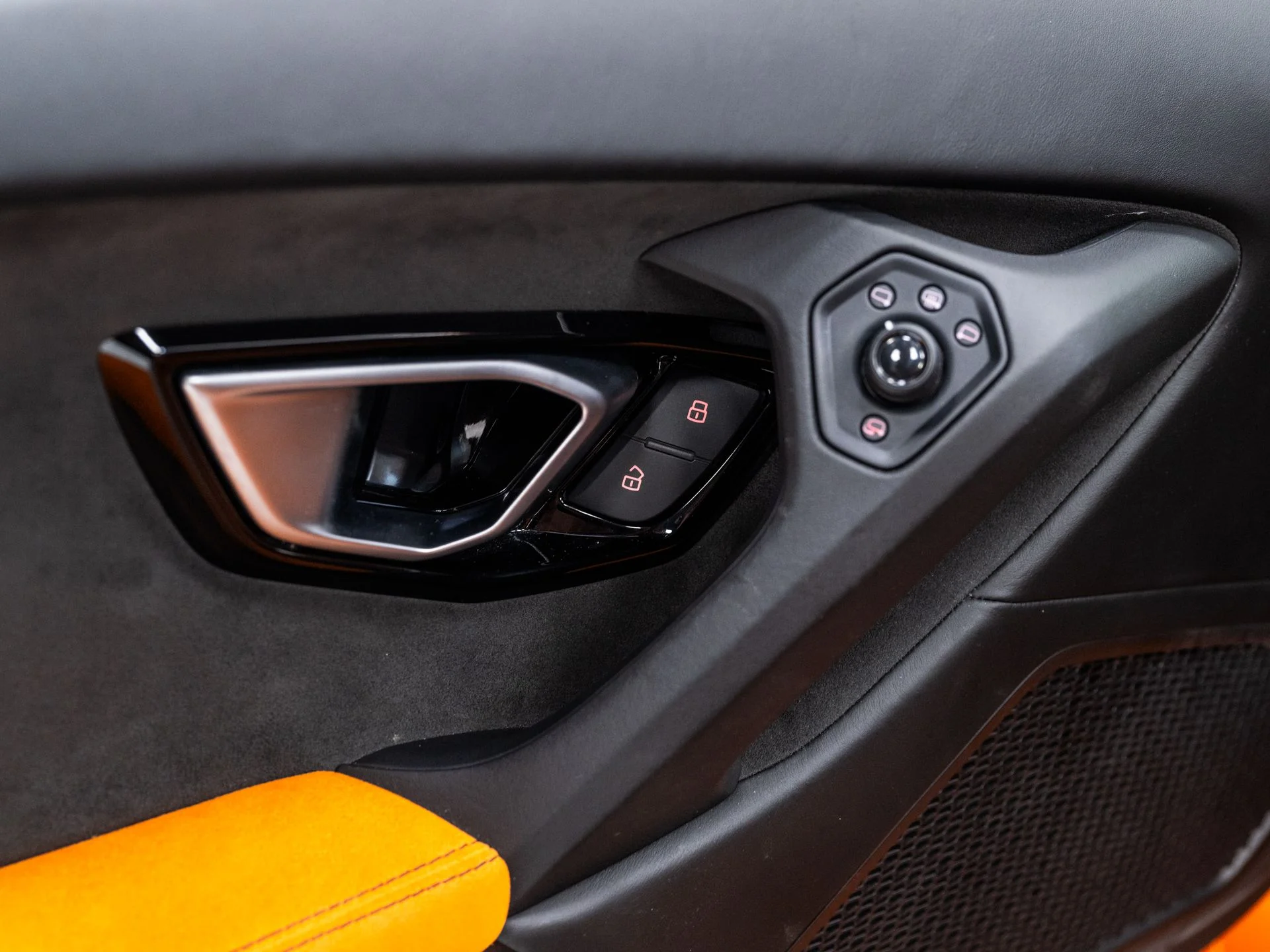 2016 Lamborghini Huracan Base - Photo 18