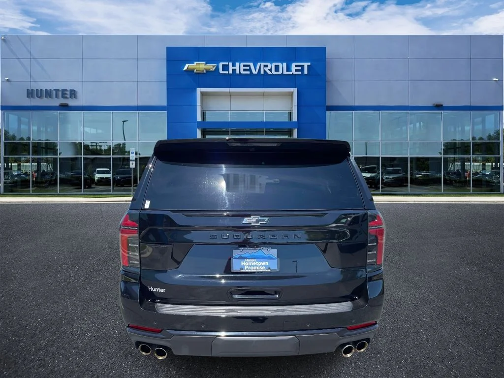 Used 2025 Black Chevrolet Z71 image 5