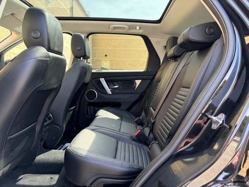 Used 2021 Black Land Rover SE image 16