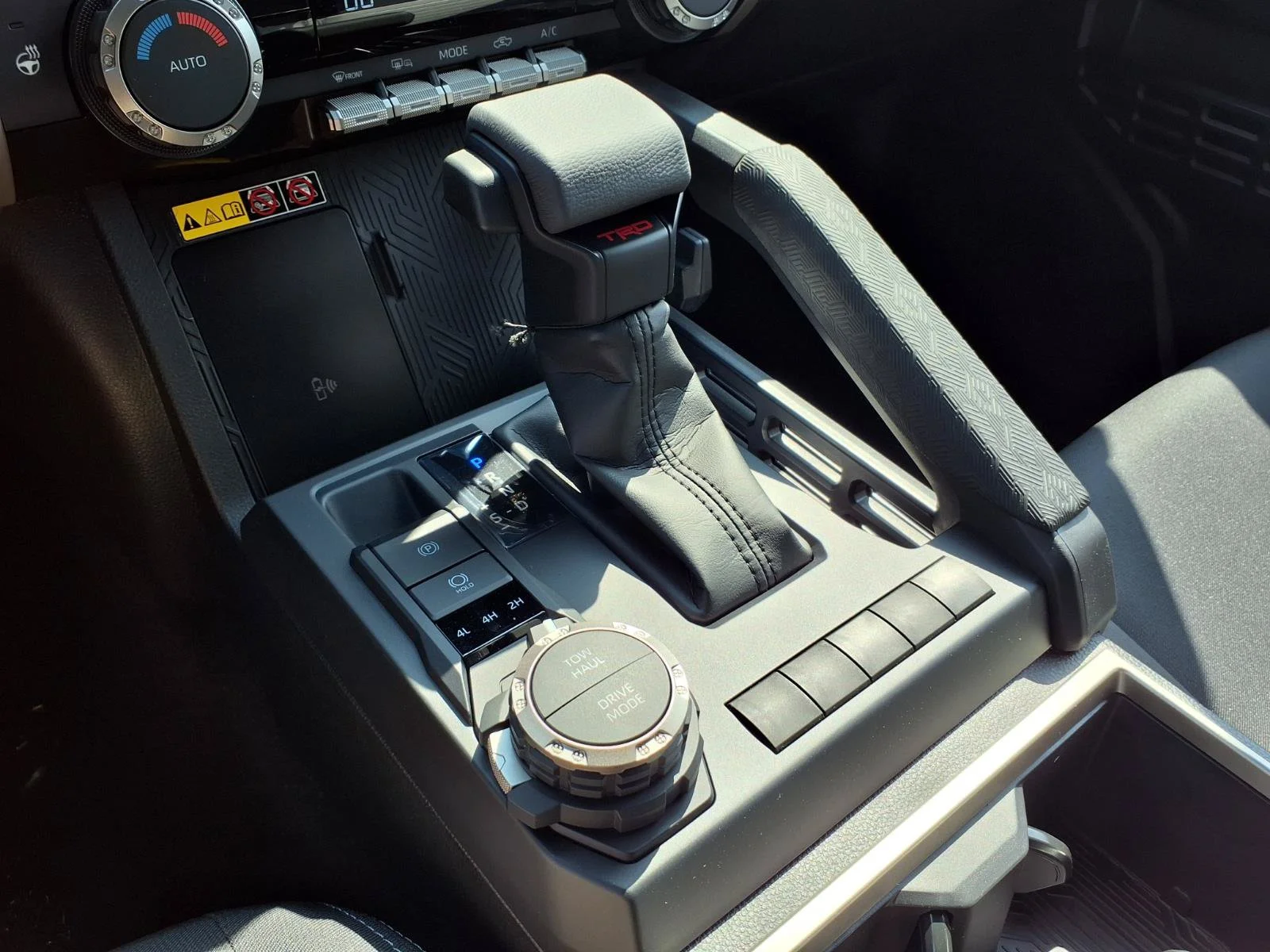 New 2026 Wind Chill Pearl <sup>1</sup> Toyota  TRD Sport image 9