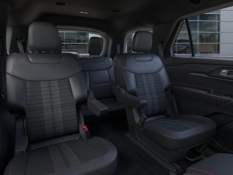 New 2026 Agate Black Metallic Ford ST-Line image 11
