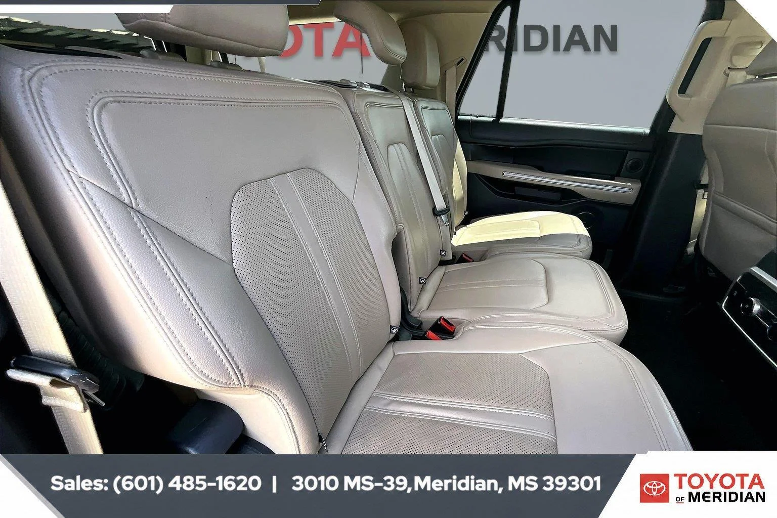 Used 2024 Dark Matter Gray Ford Limited image 20