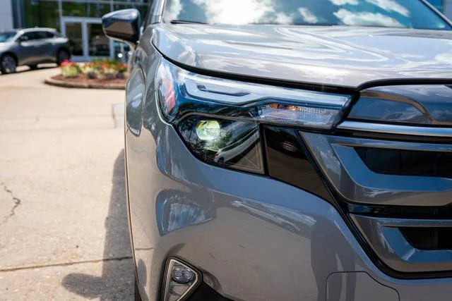 New 2026 River Rock Pearl Subaru Premium image 20