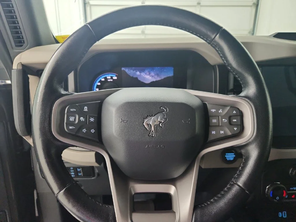 Used 2023 Gray Ford Wildtrak image 24