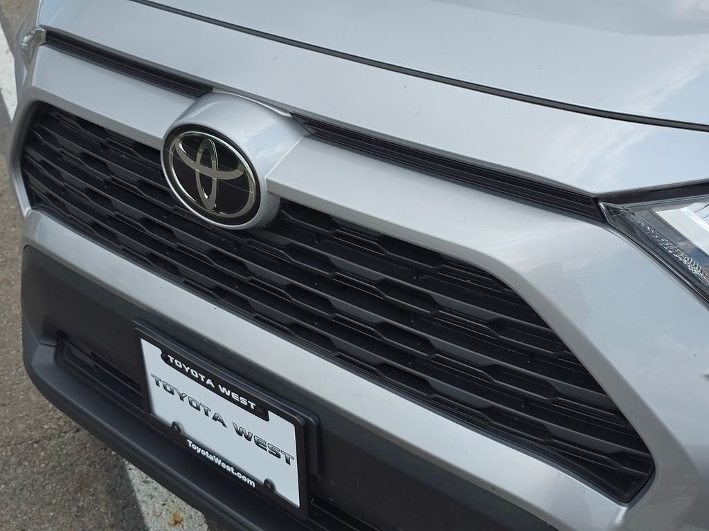 Used 2024 Silver Toyota XLE image 14
