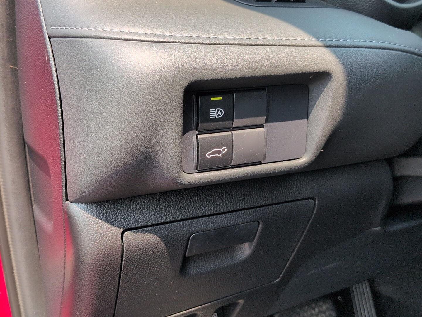 Used 2021 Ruby Flare Pearl Toyota XLE image 4