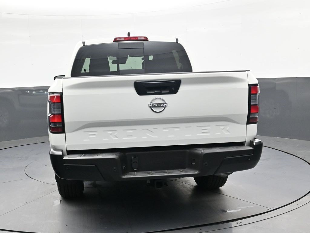 Certified Used 2026 Glacier White Nissan S image 5