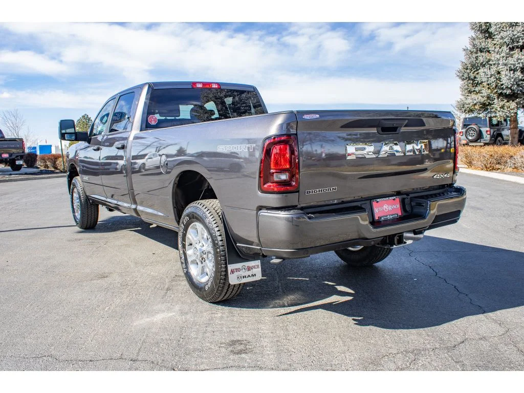 New 2026 Granite Crystal Metallic Clear-Coat Exterior Paint RAM Big Horn image 5