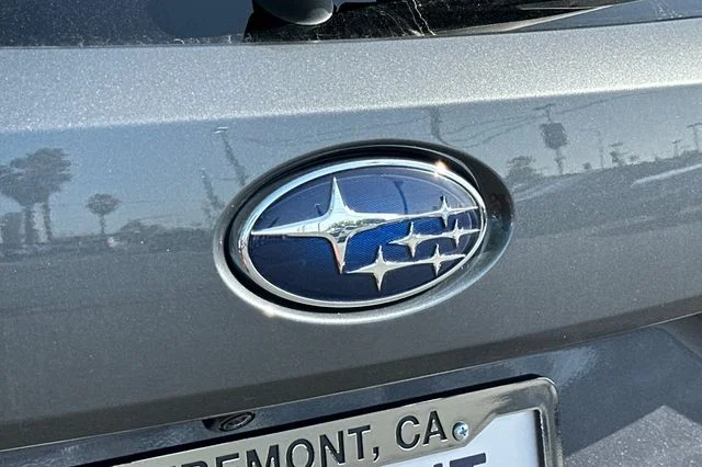 New 2026 MAGNETITE GRAY PEARL Subaru Premium image 21