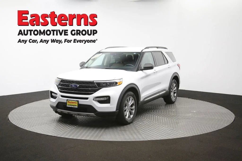 Used 2022 White Ford XLT image 58
