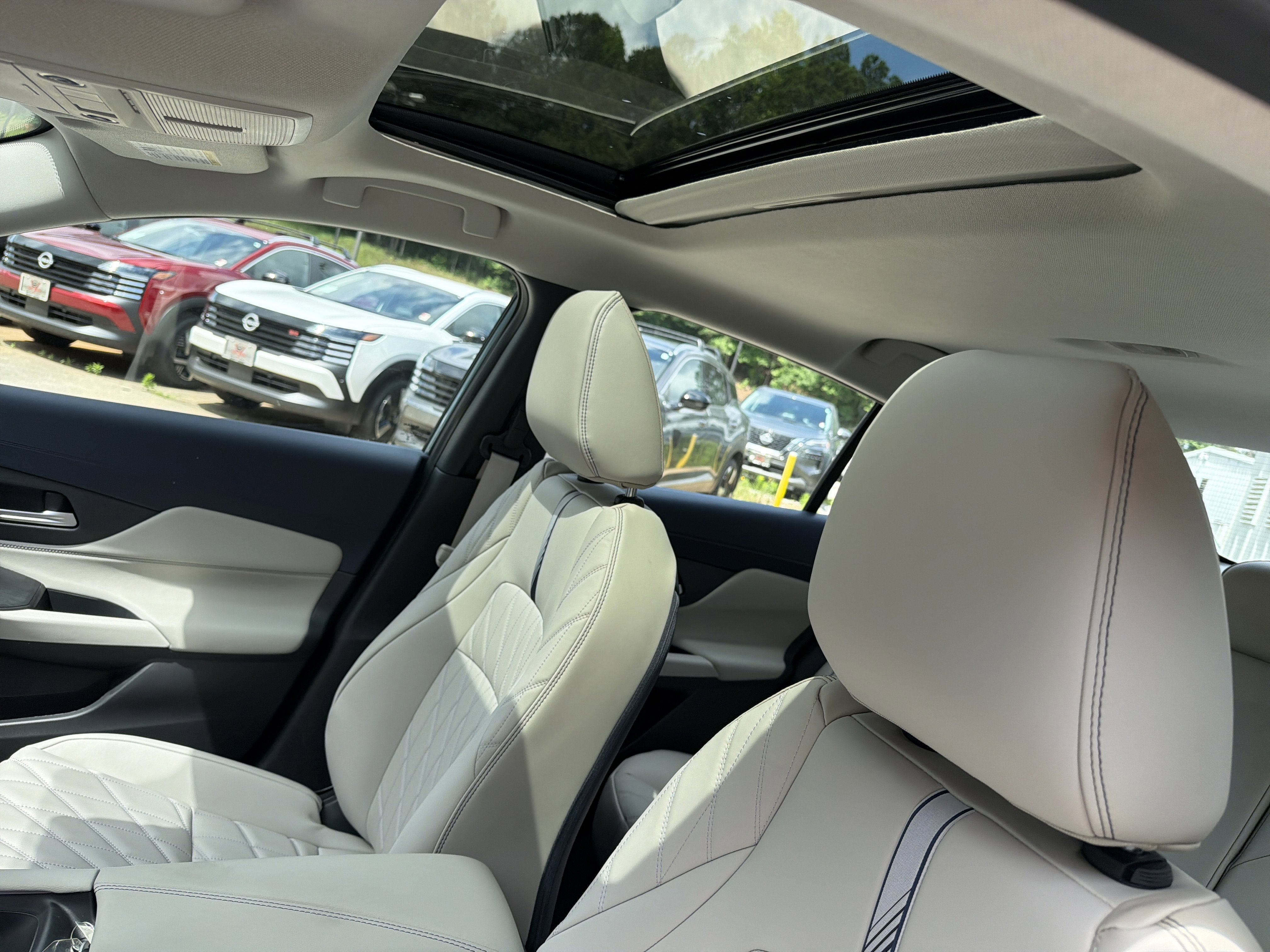 New 2026 Atlantic Gray Metallic Nissan SL image 34