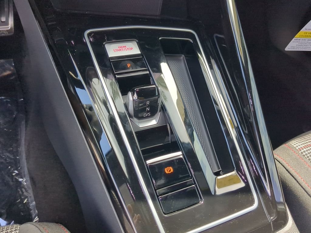 New 2026 White/off-white Volkswagen 2.0T S image 25