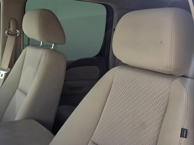 Used 2013 Gray GMC SLE 1500 image 19