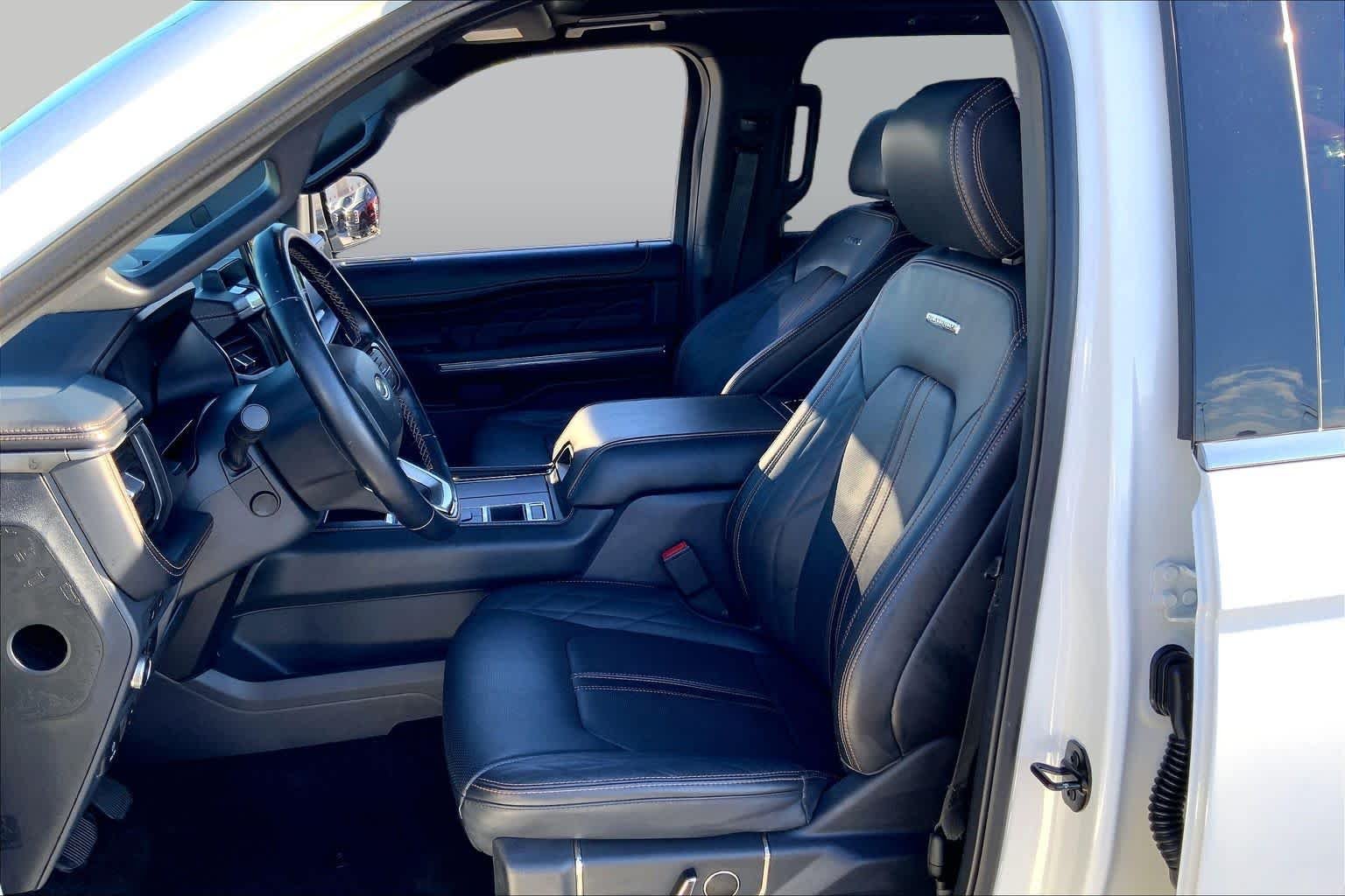 Used 2022 Star White Metallic Tri-Coat Ford Platinum image 7